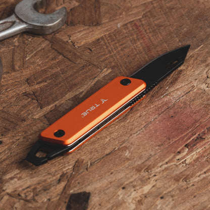 MODERN KEYCHAIN KNIFE